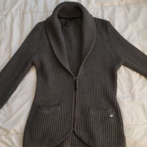 🛍 3/$28- Waffle pattern Guess cardigan